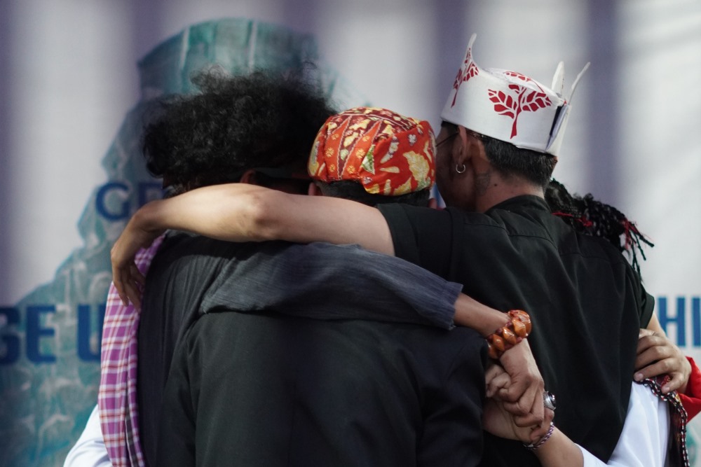 Finalis BWC 2025 berbagi momen kebersamaan di belakang panggung