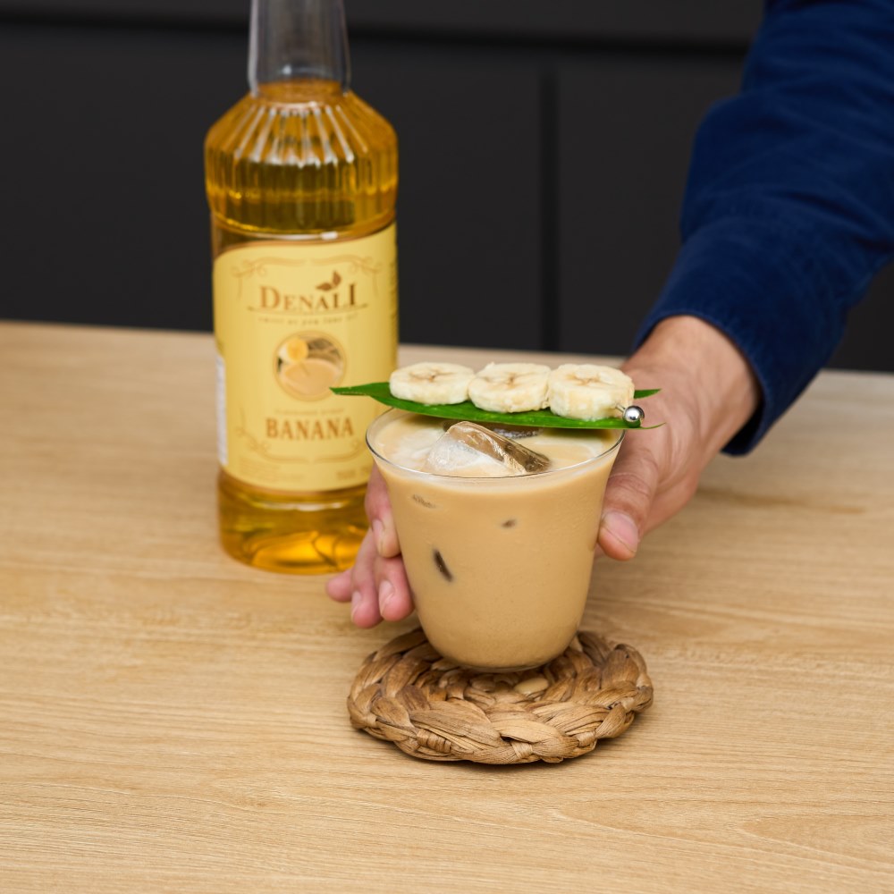 Minuman kopi manis untuk menu Ramadan cafe